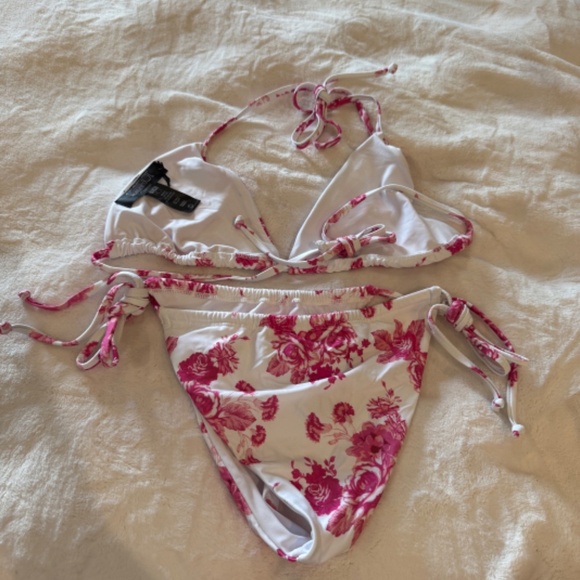 New! Beach Riot Winona Floral Top and Cheeky String Bottoms 31397 - Picture 9 of 11